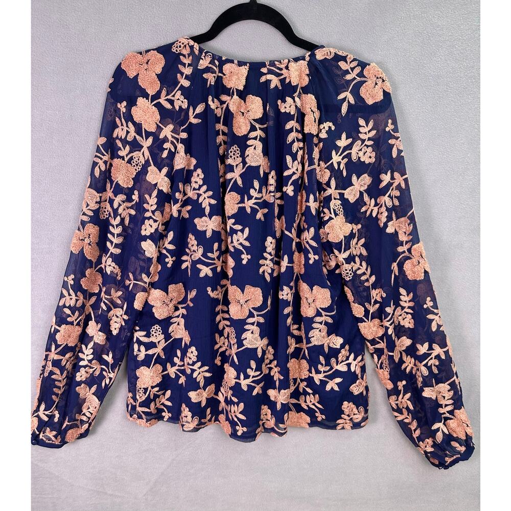NWOT Anthropologie Sunday in Brooklyn Navy Pink Embroidered Floral Blouse Size S - Picture 3 of 11
